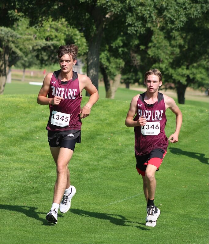 Silver Lake Cross Country Runners Compete at Fillmore Central
